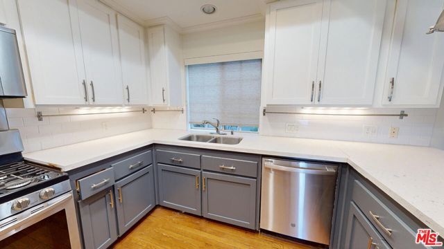 4339 Alhama Drive, Woodland Hills (los Angeles), CA 91364