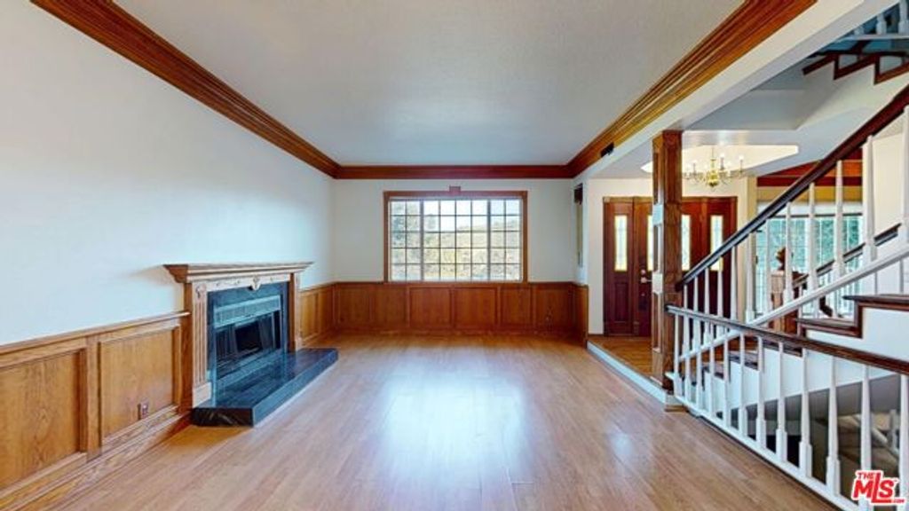 4339 Alhama Drive, Woodland Hills (los Angeles), CA 91364