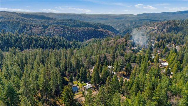 15625 Cleveland Ave, Camptonville, CA 95922