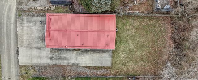 6454 Mears Drive NW, Dover, OH 44622