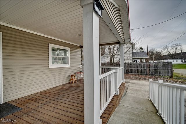 6454 Mears Drive NW, Dover, OH 44622