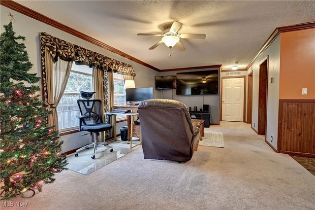 6454 Mears Drive NW, Dover, OH 44622