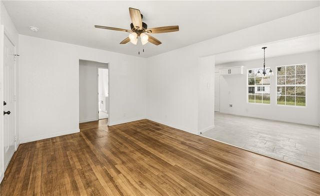 4725 Hamlett Dr, Corpus Christi, TX 78415