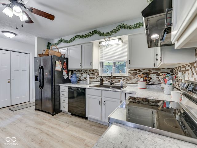 8502 S Fleming Drive, Nineveh, IN 46164
