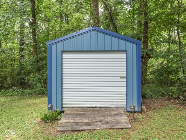 8502 S Fleming Drive, Nineveh, IN 46164