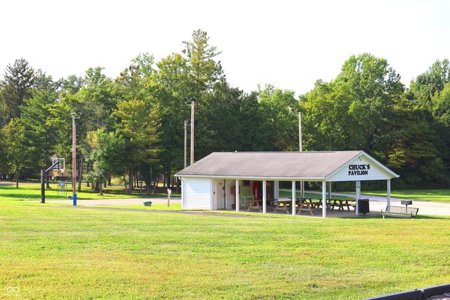 8502 S Fleming Drive, Nineveh, IN 46164