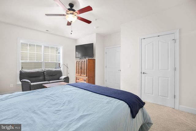 568 MARINA LANDING LN, Woodbridge, VA 22191