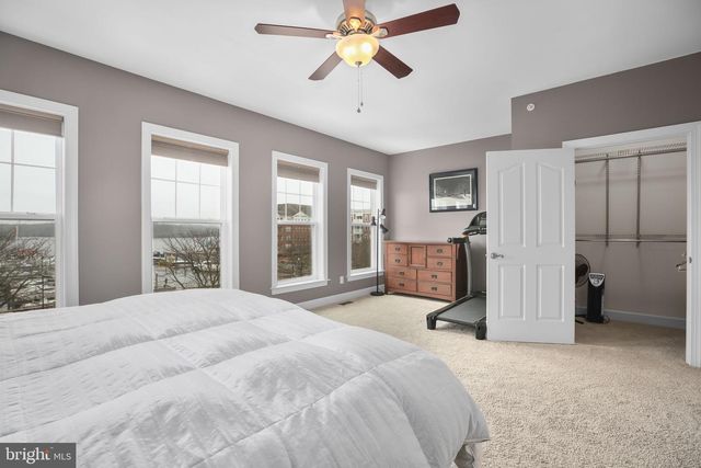 568 MARINA LANDING LN, Woodbridge, VA 22191