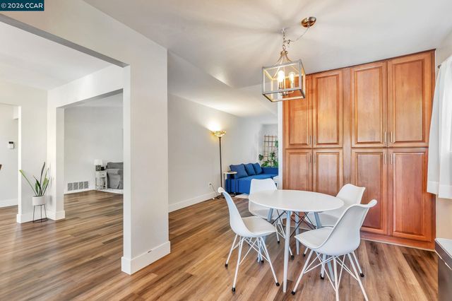 1219 Saint Elizabeth Ct, Concord, CA 94518