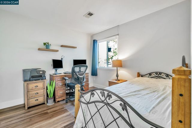 1219 Saint Elizabeth Ct, Concord, CA 94518