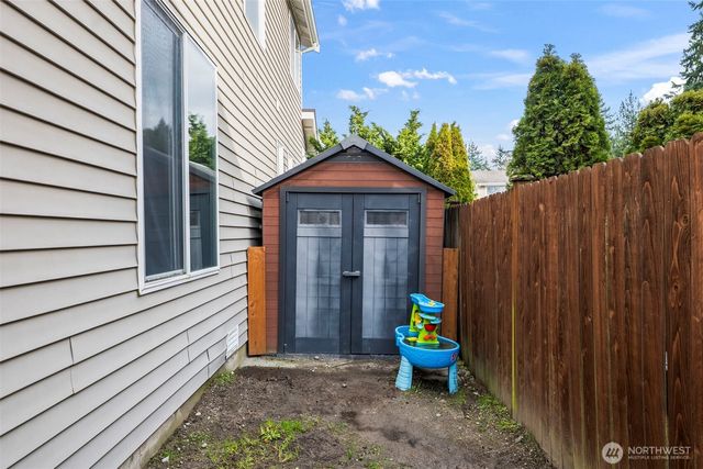 4570 SE Bakken Court, Port Orchard, WA 98366