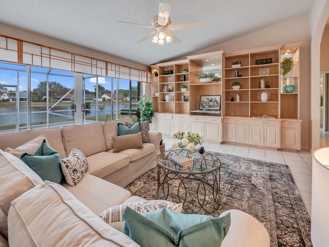 4016 Summer Chase Court, Lake Worth, FL 33467