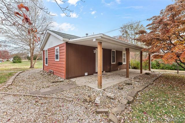 1301 Gladys Street, Collinsville, IL 62234