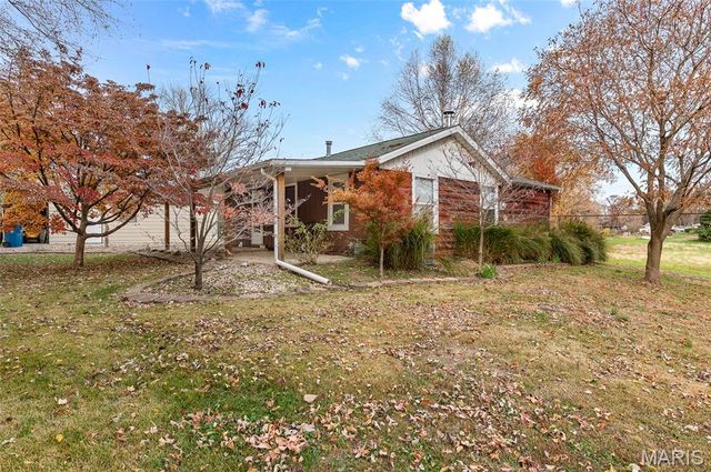 1301 Gladys Street, Collinsville, IL 62234