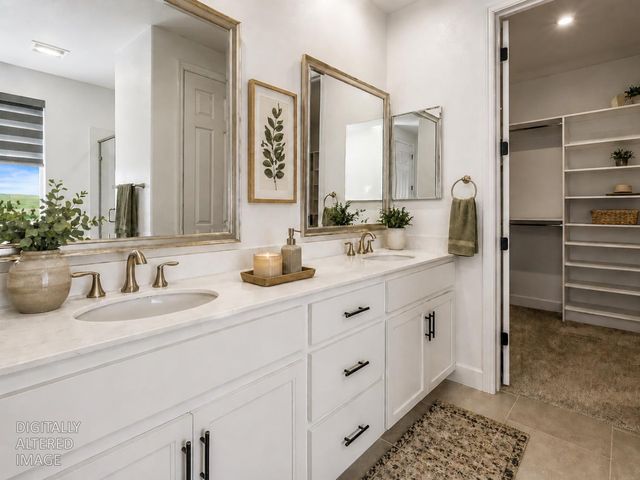 4613 S Hills Dr, Folsom, CA 95630