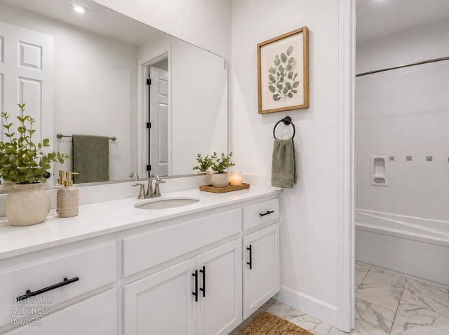 4613 S Hills Dr, Folsom, CA 95630