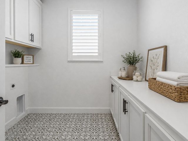 4613 S Hills Dr, Folsom, CA 95630