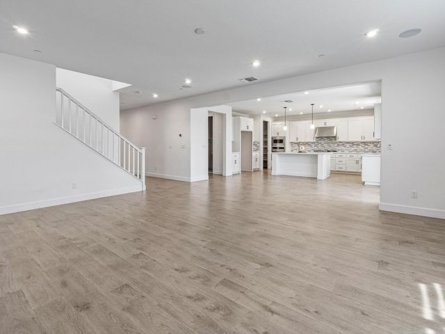 4613 S Hills Dr, Folsom, CA 95630