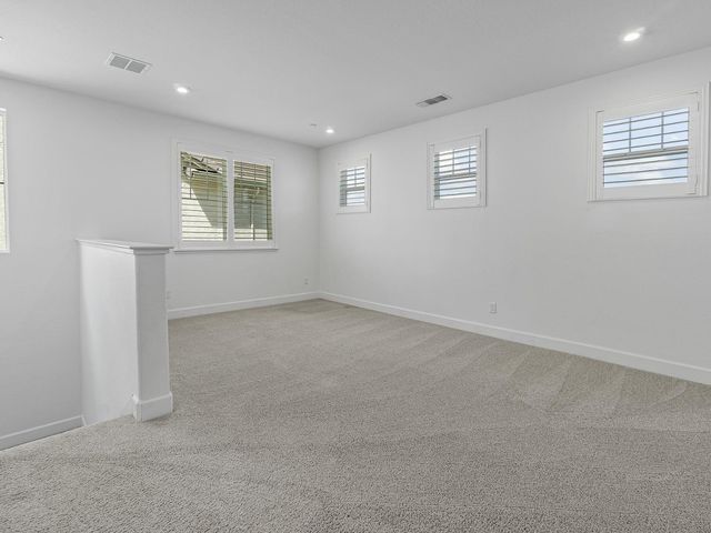 4613 S Hills Dr, Folsom, CA 95630