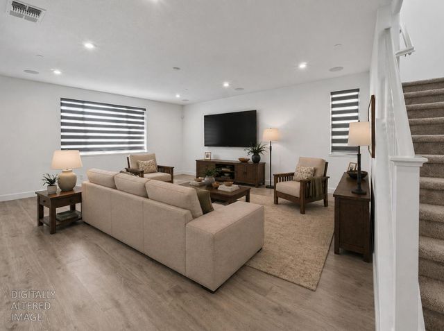 4613 S Hills Dr, Folsom, CA 95630