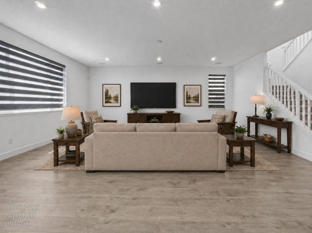4613 S Hills Dr, Folsom, CA 95630