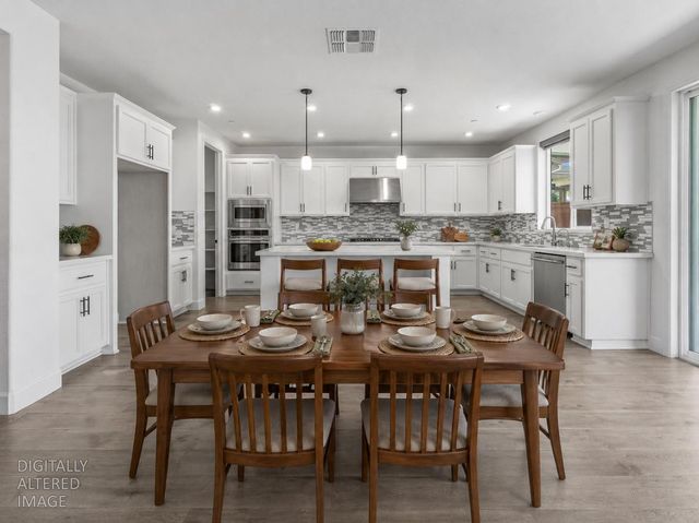 4613 S Hills Dr, Folsom, CA 95630