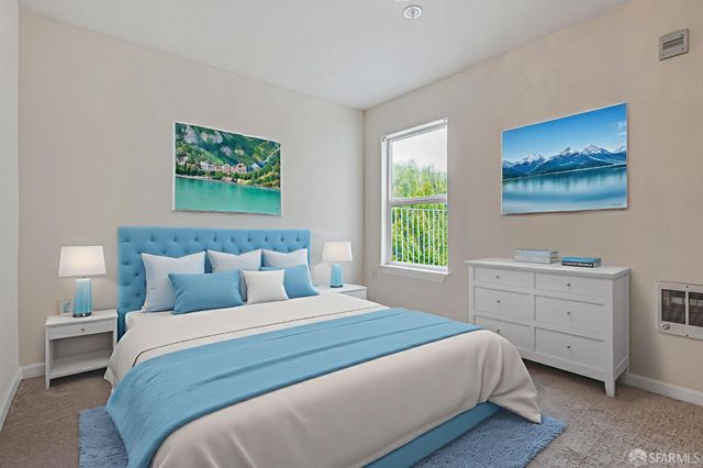 1688 Wallace Avenue 304, San Francisco, CA 94124