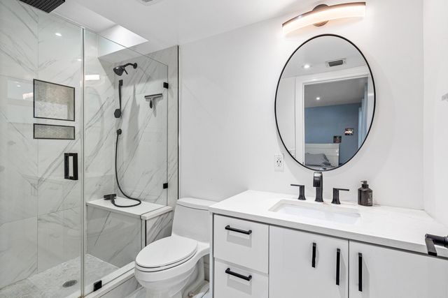 100 Bravado Lane 2, Palm Beach Shores, FL 33404