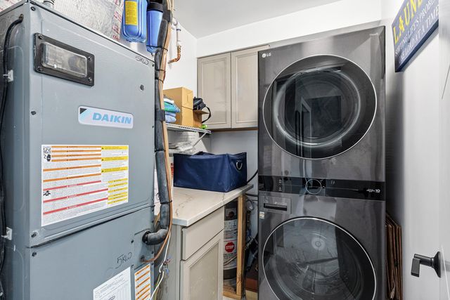 100 Bravado Lane 2, Palm Beach Shores, FL 33404