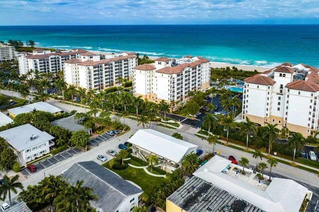 100 Bravado Lane 2, Palm Beach Shores, FL 33404