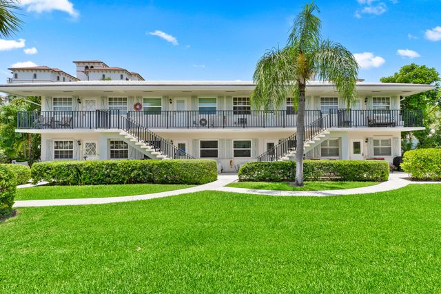 100 Bravado Lane 2, Palm Beach Shores, FL 33404