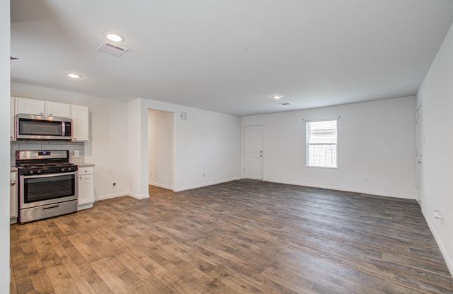 752 Road 5138, Cleveland, TX 77327