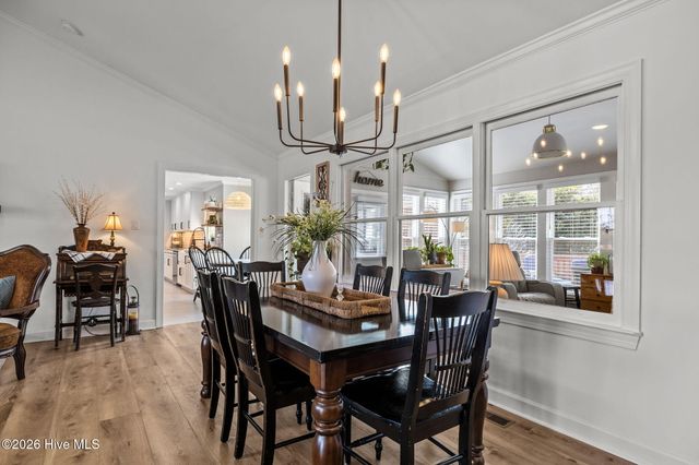 100 Stevens Court, Swansboro, NC 28584