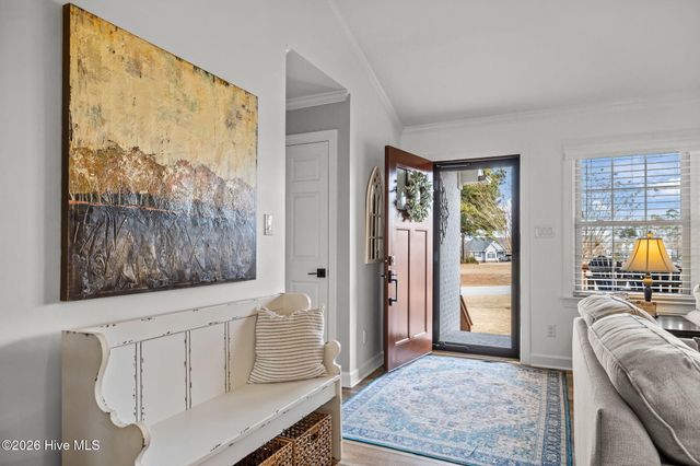 100 Stevens Court, Swansboro, NC 28584