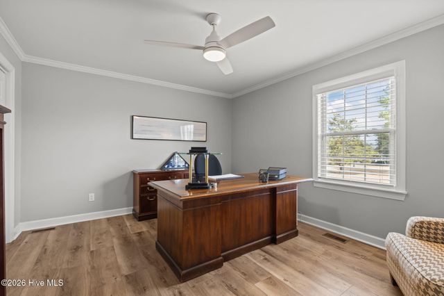 100 Stevens Court, Swansboro, NC 28584