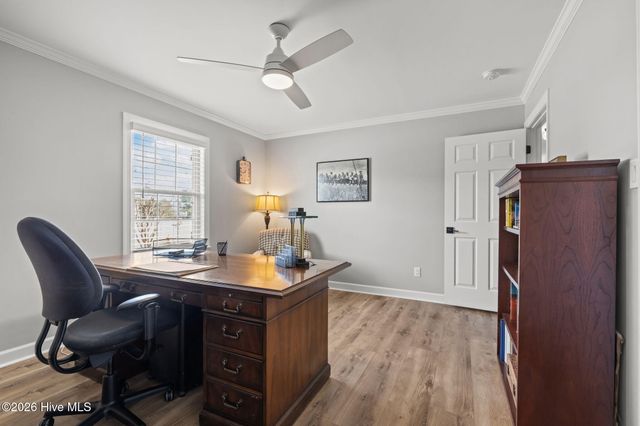 100 Stevens Court, Swansboro, NC 28584