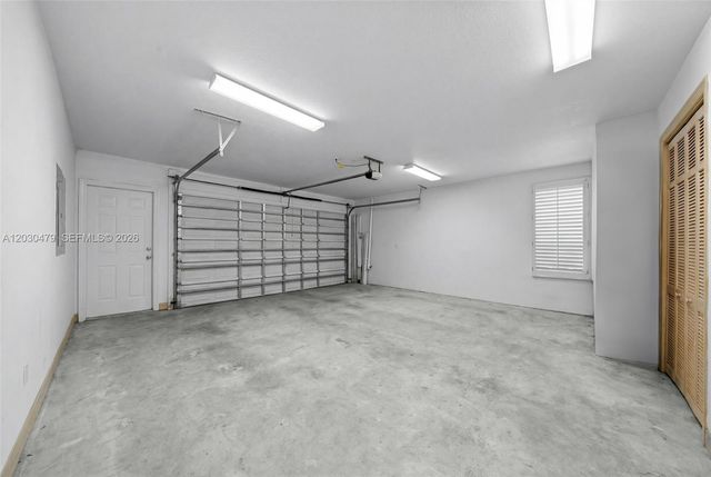 6020 W Suburban Drive, Pinecrest, FL 33156