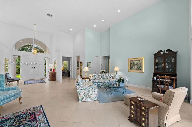 6020 W Suburban Drive, Pinecrest, FL 33156