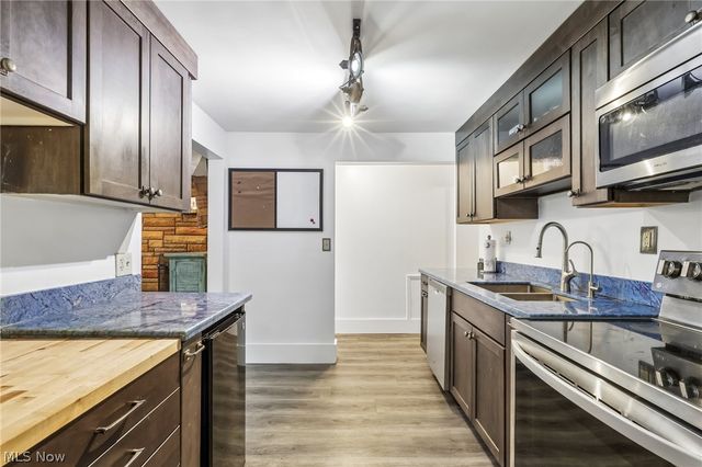 722 Chestnut Boulevard, Willoughby, OH 44094
