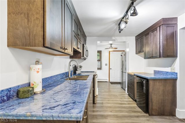 722 Chestnut Boulevard, Willoughby, OH 44094