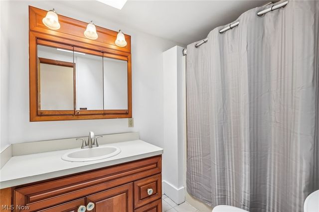 722 Chestnut Boulevard, Willoughby, OH 44094