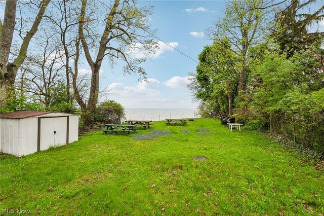 722 Chestnut Boulevard, Willoughby, OH 44094