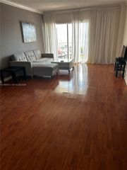 400 Kings Point Drive 604, Sunny Isles Beach, FL 33160
