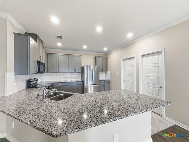 3870 Legend Hill, New Braunfels, TX 78130
