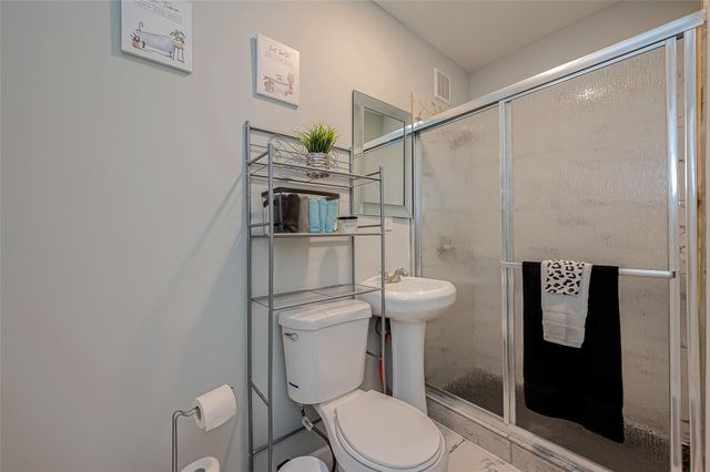 1585 Road 5734, Cleveland, TX 77327