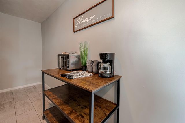 1585 Road 5734, Cleveland, TX 77327