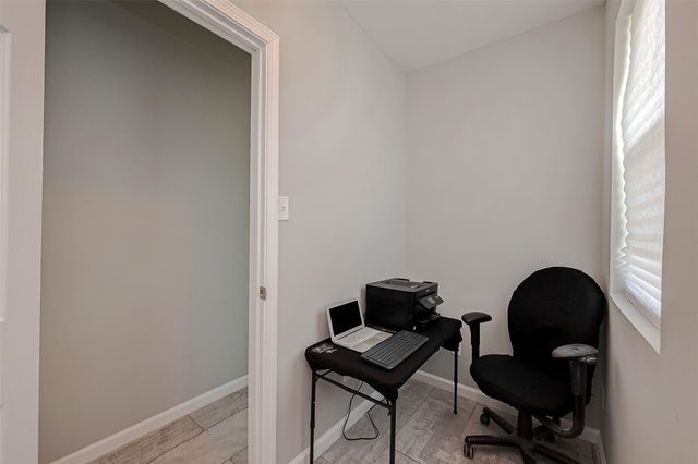 1585 Road 5734, Cleveland, TX 77327