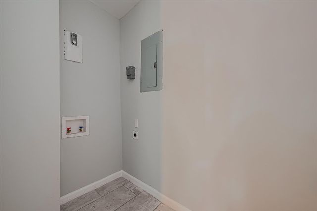 1585 Road 5734, Cleveland, TX 77327