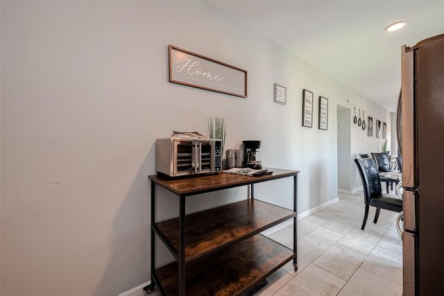 1585 Road 5734, Cleveland, TX 77327