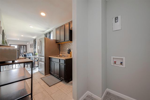 1585 Road 5734, Cleveland, TX 77327